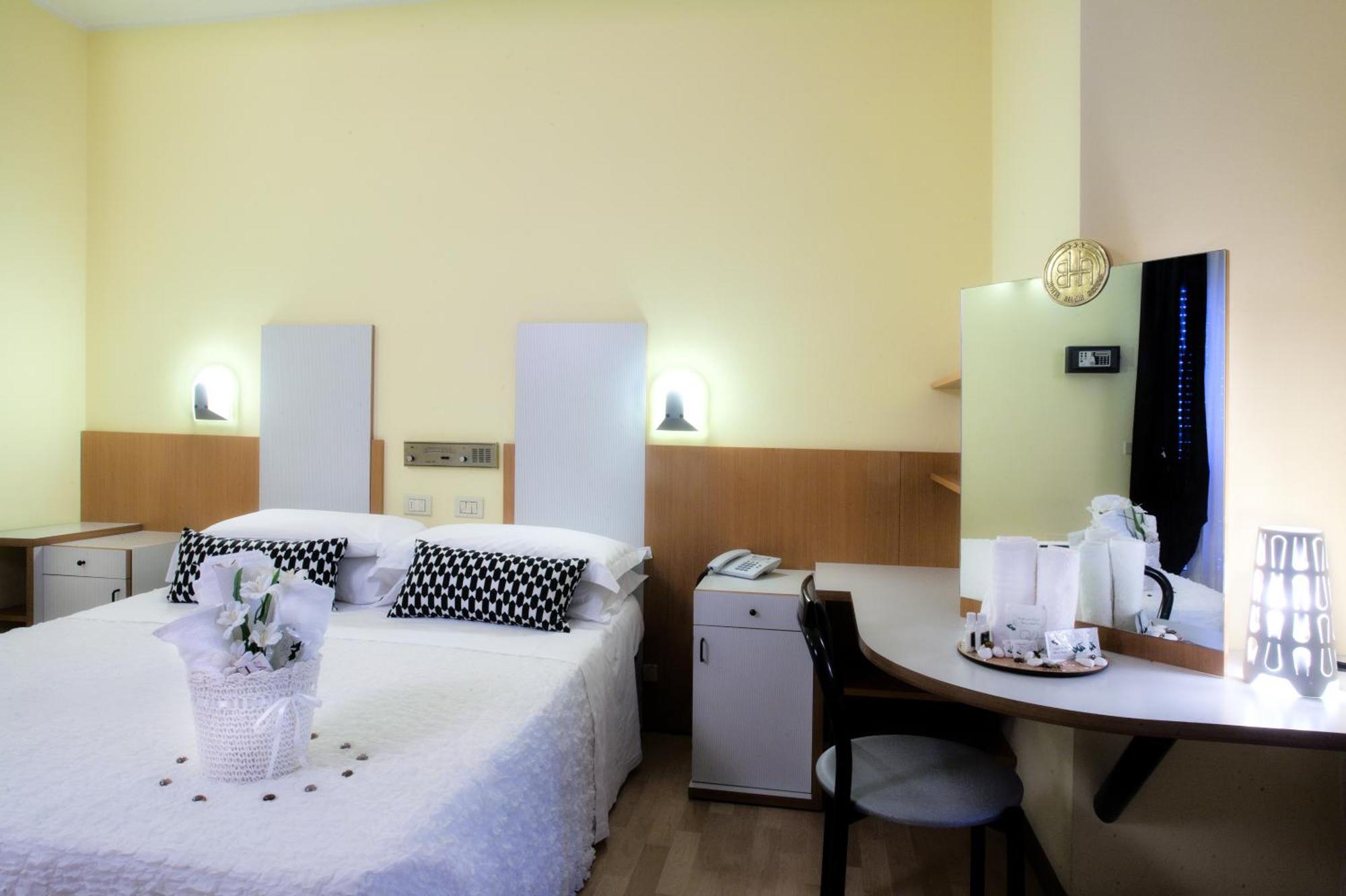 Hotel Bel Air 里乔内 外观 照片